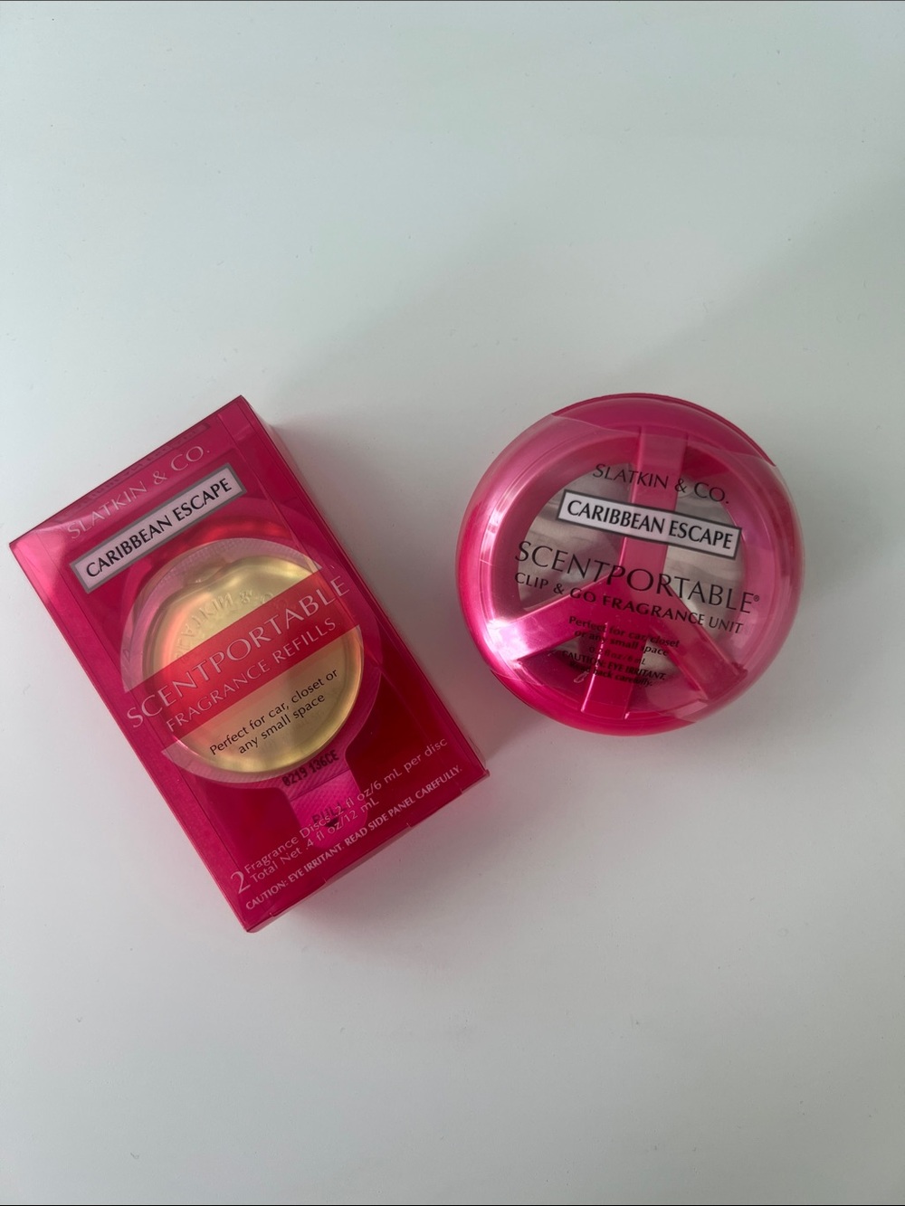 NWT. Scentportable Clip-In Fragrance  and Refills - Caribbean Escape